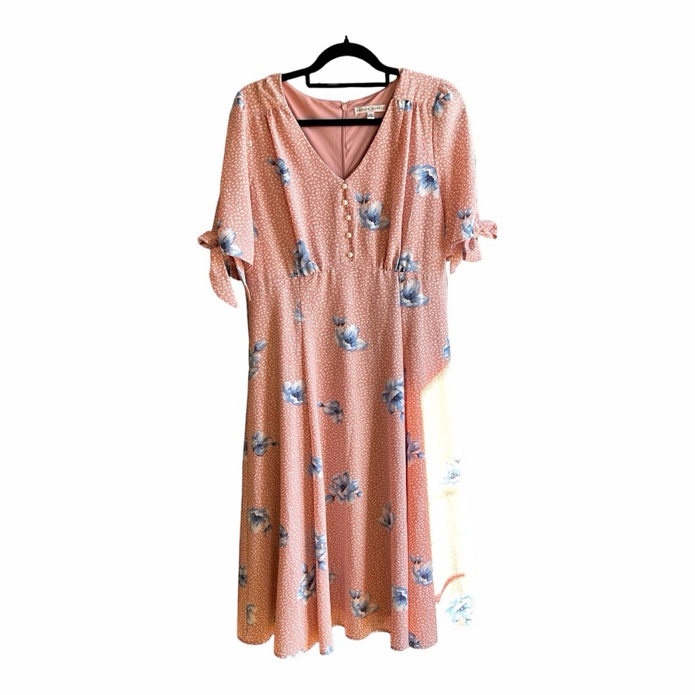Sandra Darren Size 12 Pink and Blue Flower dress